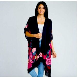 Flowe kimono